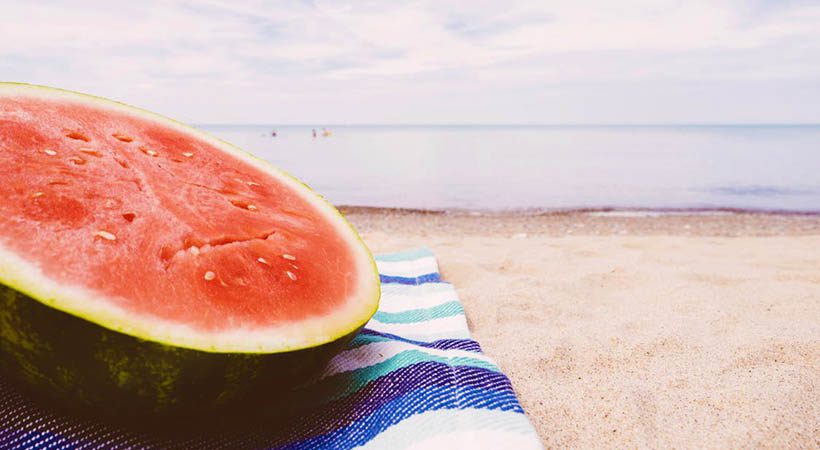 Kako ti lahko lubenica pomaga zdraviti sončne opekline