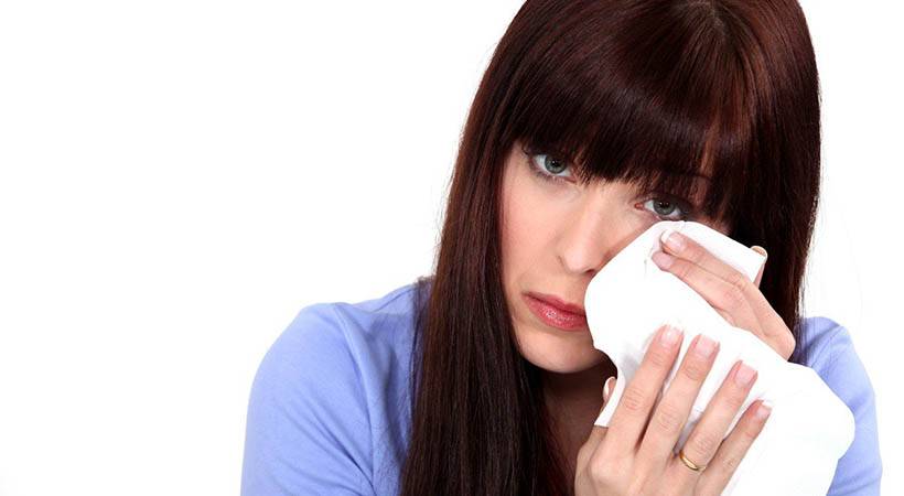 5 razlogov, zakaj bi morala pogosteje jokati