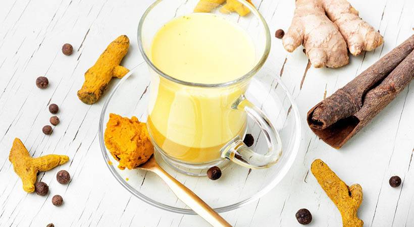Naravno nad prehlad: Ingverjev čaj s kurkumo