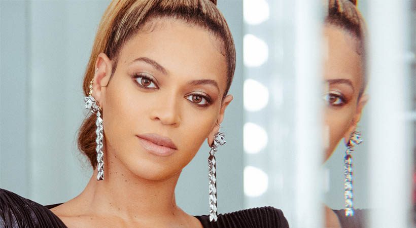 Vizažist pevke Beyoncé razkril trik za naravni izgled tekoče podlage