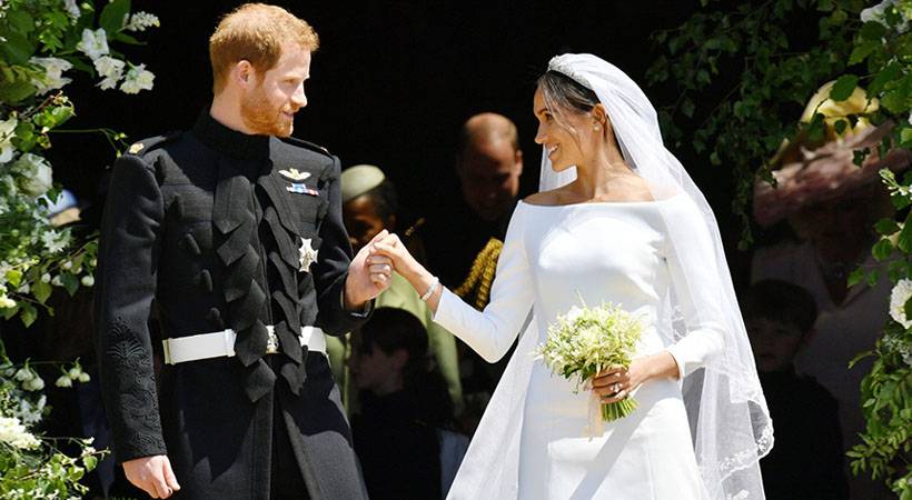 Kensingtonska palača objavila uradne fotografije kraljeve poroke