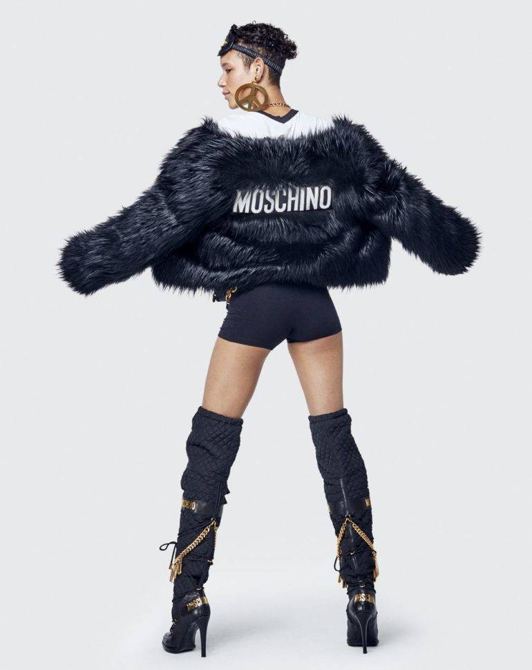 Razkrita CELOTNA kolekcija Moschino x H&M zanjo in zanj!