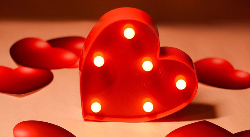 9 dejstev o prazniku Valentinovo, ki jih zelo verjetno še ne veš