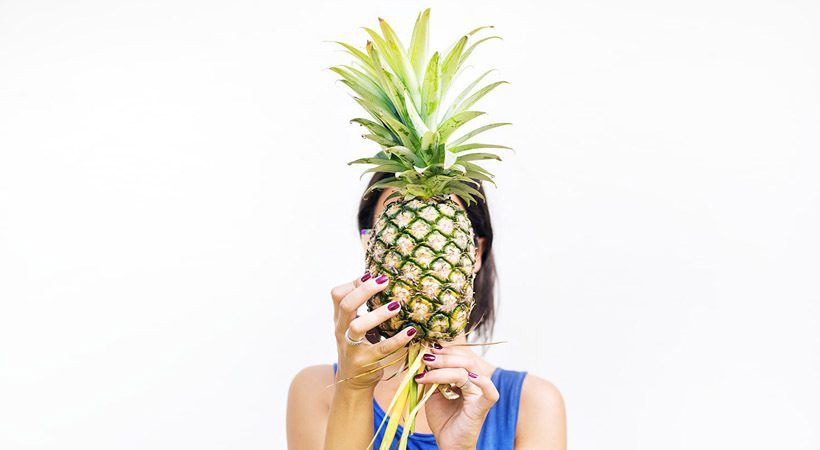 Nov način uživanja ananasa obnorel internet!