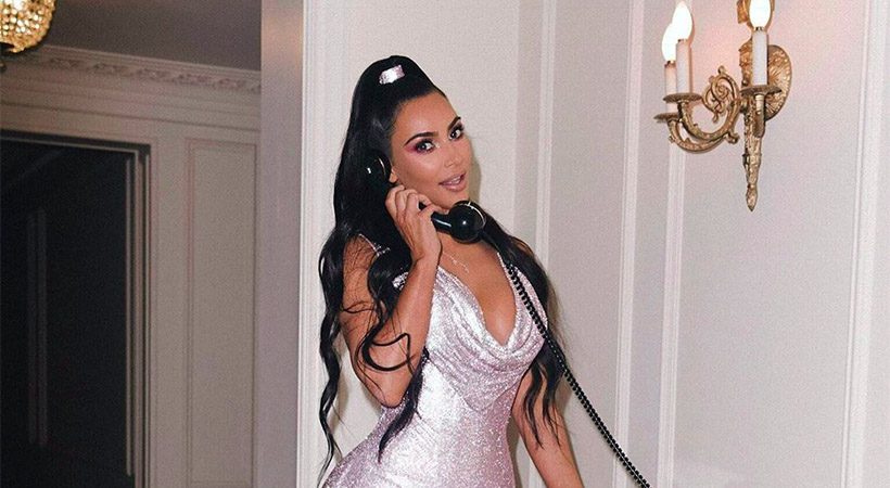 Ali Kim Kardashian res podkupuje paparace, da fotošopirajo njene slike?