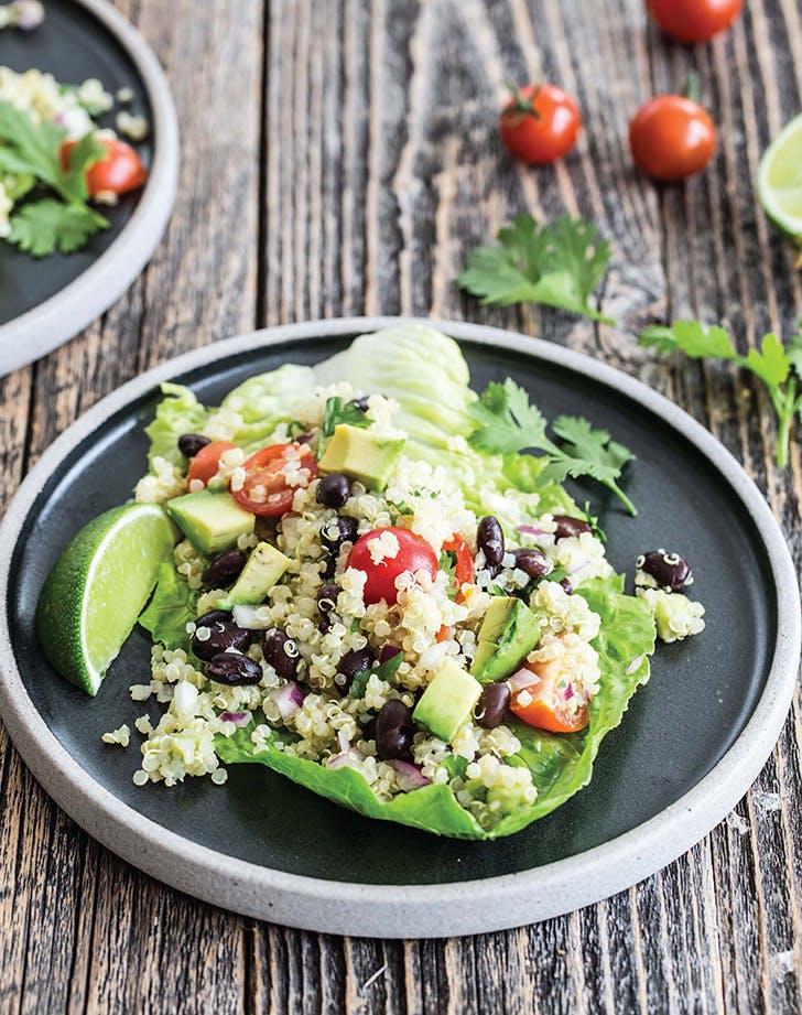 Hitro in zdravo: Guacamole solata s kvinojo