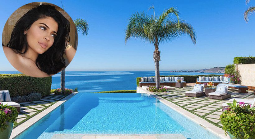 FOTO: Kylie Jenner v Malibuju najela dvorec za 450.000 dolarjev na mesec