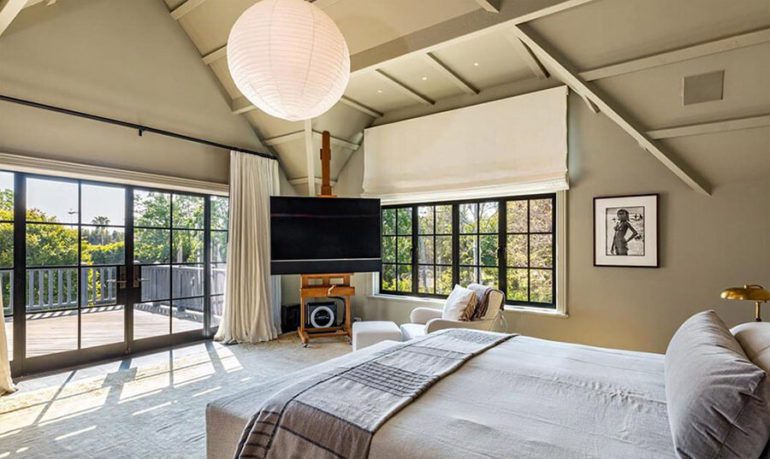 Adam Levine in Behati Prinsloo prodala dom za neverjetnih 45 milijonov dolarjev!