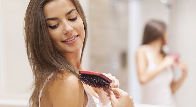 Kako najbolje in najlažje očistiti krtačo za lase