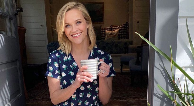 Reese Witherspoon razkrila recept za smoothie, ki ga pije vsako jutro že 9 let