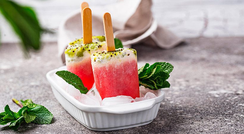 Poletni okusi: Osvežujoče sladoledne lučke z okusom lubenice in kivija