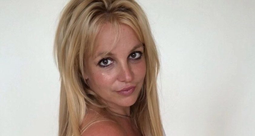Britney Spears že zelo dolgo ni imela TAKO kratkih las!