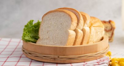 Fotografija vodoravno odrezanega kruha se je viralno razširila po spletu