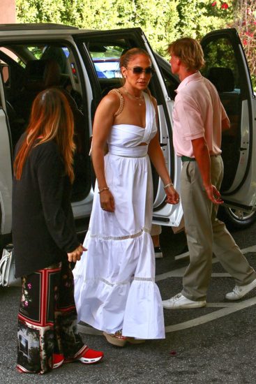 Ramenska zapestnica: Jennifer Lopez začela nov trend!