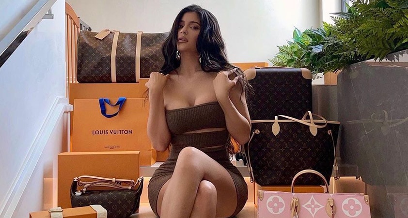 Je Kylie Jenner najbolj radodarna Kardashian-Jenner sestra?