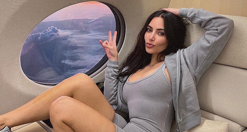 Kim Kardashian po novem lastnica luksuznega privatnega letala