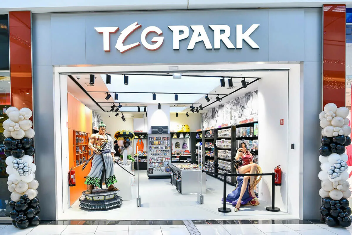 V Cityparku se je odprla specializirana trgovina iz sveta iger in junakov TCG park - Modna.si