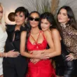 Je družina Kardashian-Jenner res pretentala sistem in postala slavna?