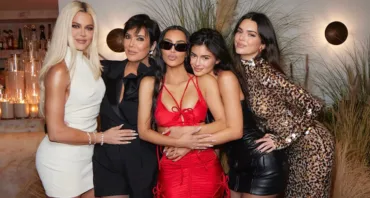 Khloé in Kim Kardashian ter Kris, Kylie in Kendall Jenner - Modna.si