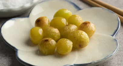 Recept: Pečeno grozdje iz zračnega cvrtnika - Modna.si