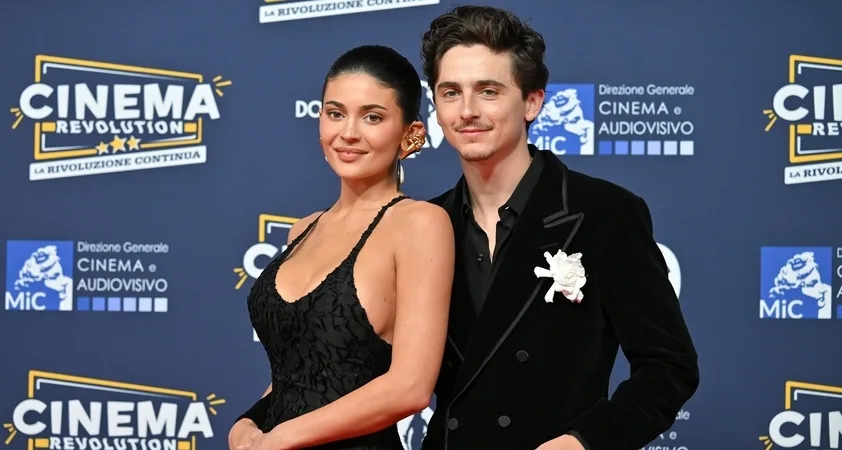 Kaj se dogaja z zvezo Kylie Jenner in Timothéeja Chalameta? - Modna.si