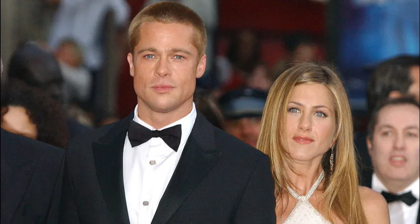 Jennifer Aniston prvič iskreno o govorici, ki je krožila po ločitvi od Brada Pitta - Modna.si