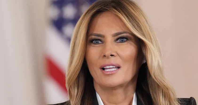 Melania Trump že začela praznično okraševati Belo hišo! - Modna.si
