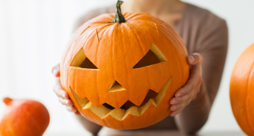 Noč čarovnic: Kako preprečiti, da bi izrezana Halloween buča začela prehitro gniti
