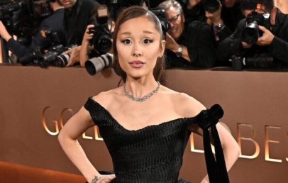 Ariana Grande o svojih šestih prstih na naslovnici revije Vogue Japan - Modna.si