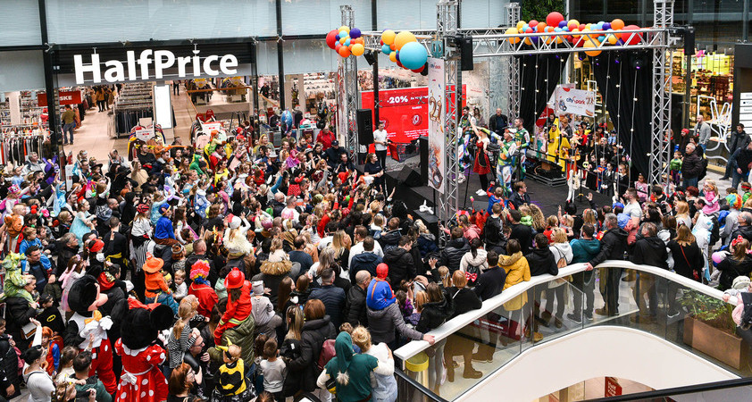 Pustno-zaljubljeni vikend v Cityparku: pustovanje s Čuki in Valentinov sejem