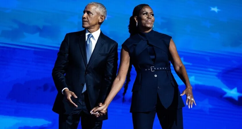 Michelle Obama o svojih 10 novih piercingih in kaj si o njih misli Barack Obama - Modna.si