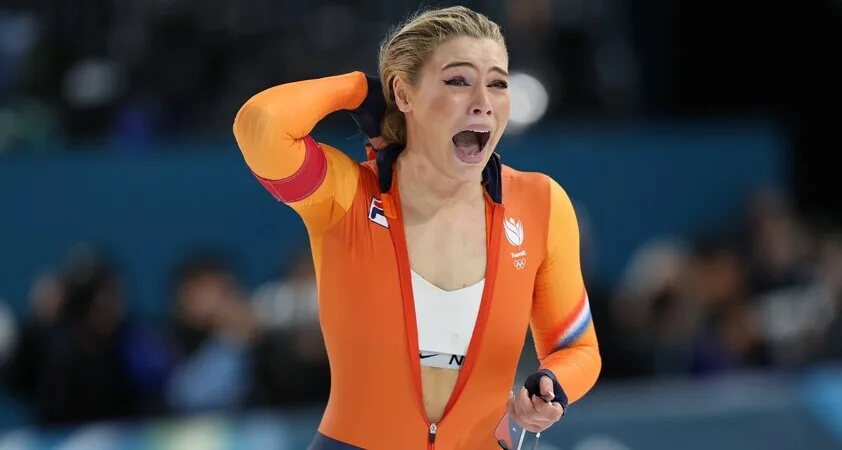Olimpijske igra: Jutta Leerdam po zmagi odpela kombinezon in zaslužila milijon dolarjev - Modna.si