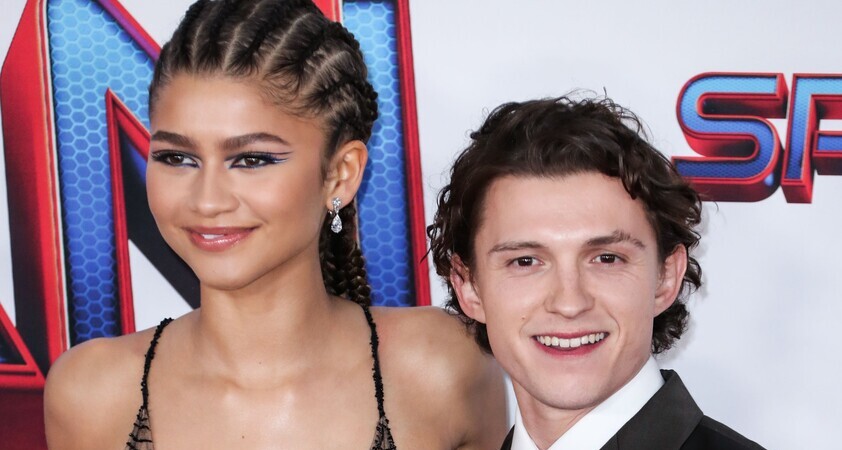Presenečenje! Tom Holland in Zendaya sta se na skrivaj poročila