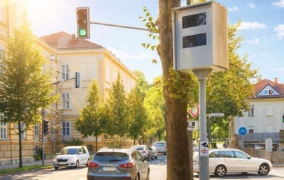 Radarsko ohišje v Ljubljani - Modna.si