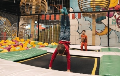 Ideja za družinski izlet v Ljubljani: Zumma Kids, največja otroška igralnica v mestu - Modna.si