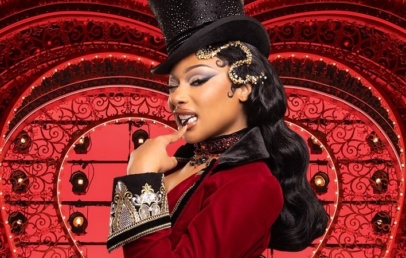 Šok na Broadwayu: Megan Thee Stallion odpeljali v bolnišnico sredi predstave - Modna.si