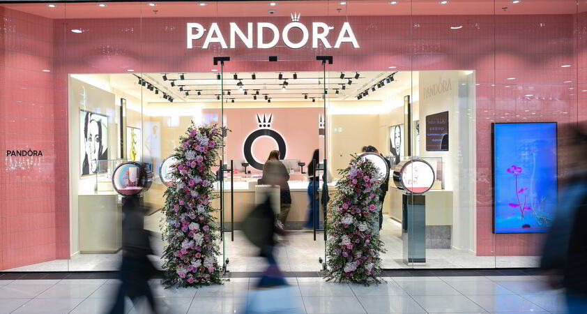 V Cityparku od danes naprej prenovljena trgovina z nakitom Pandora