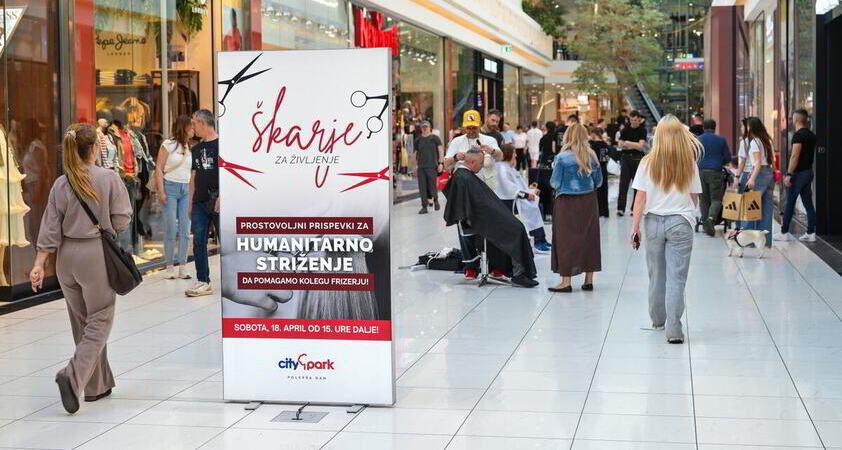 V Cityparku na dobrodelnem striženju zbrali kar 2.600 evrov!