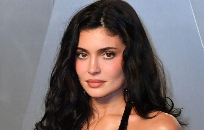 Tožba proti Kylie Jenner razkriva temno plat življenja v njenem domu - Modna.si