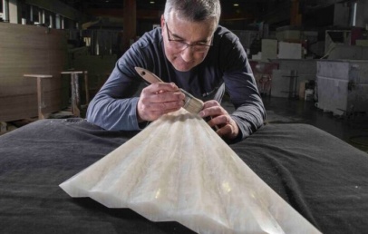 S spoštovanjem gradimo zaupanje, zaupanje pa je v poslu vse - Modna.si