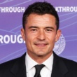 Orlando Bloom po Met Gali ujet z 22 let mlajšo vplivnico, ki močno spominja na Katy Perry