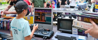 V Cityparku nor vrvež s sejmom retro videoiger in košarkarskim turnirjem trojk - Modna.si