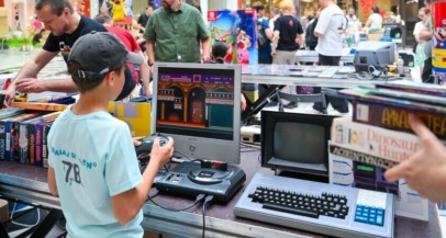 V Cityparku nor vrvež s sejmom retro videoiger in košarkarskim turnirjem trojk - Modna.si