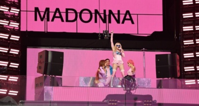 Madonna Times Square v New Yorku spremenila v ogromno plesišče - Modna.si