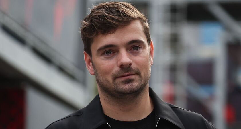 Martin Garrix med oboževalci sprožil paniko, ko je zavrtel neizdano pesem z Madonno