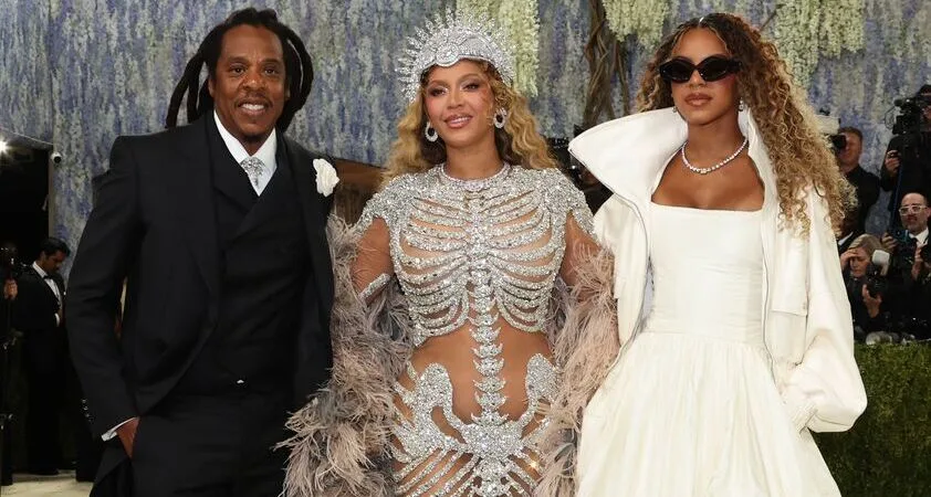 Beyonce razkrila ganljiv razlog, zakaj si je Jay-Z pustil rasti lase - Modna.si