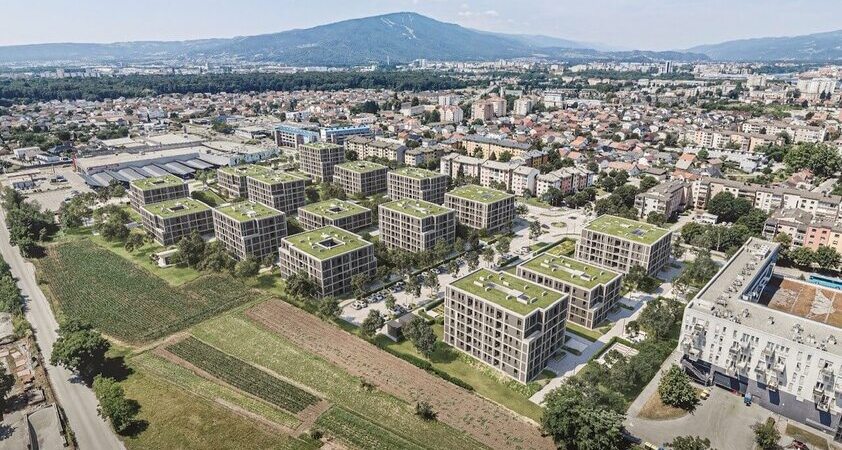 Stanovanjski sklad RS gradi oz. zaključuje projekte