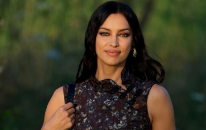 Nova zvezdniška romanca? Irina Shayk naj bi osvojila 11 let mlajšega NBA zvezdnika - Modna.si
