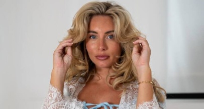 Only Fans zvezdnica Bonnie Blue postala mamica! - Modna.si