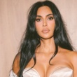 Kim Kardashian razkrila, koliko varušk skrbi za njene štiri otroke – več, kot si misliš!